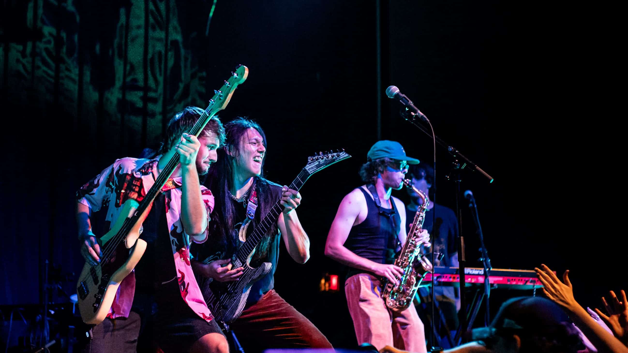 Chopping Spree performing.